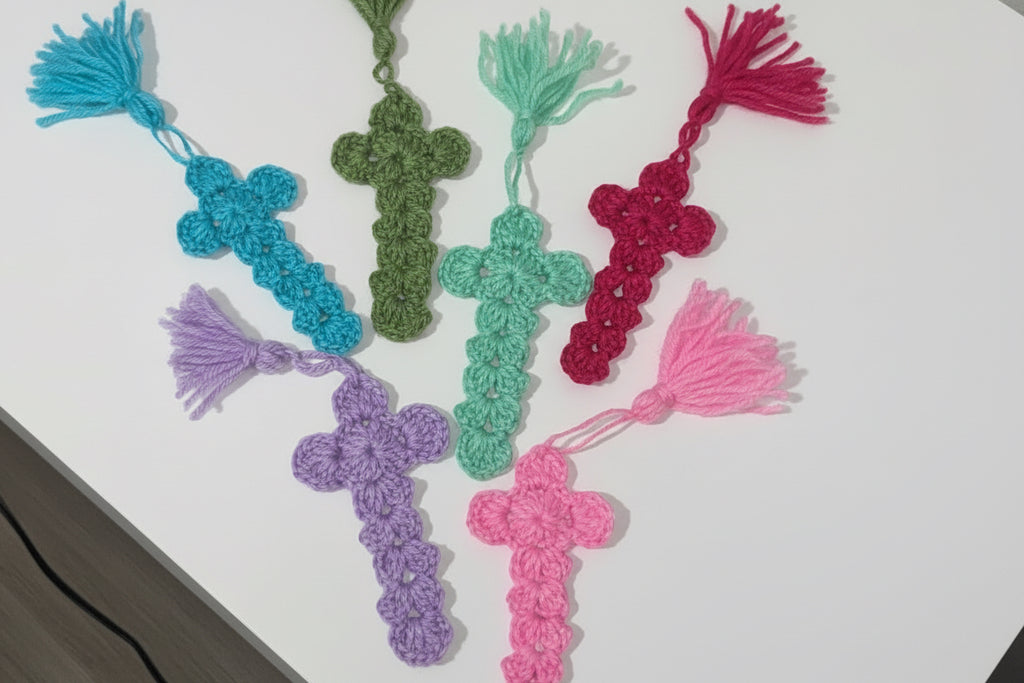 Crochet bookmark