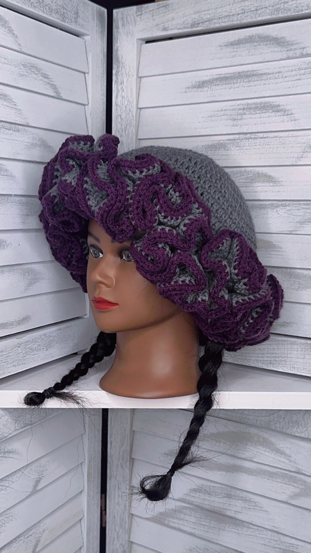 Ruffle Hat