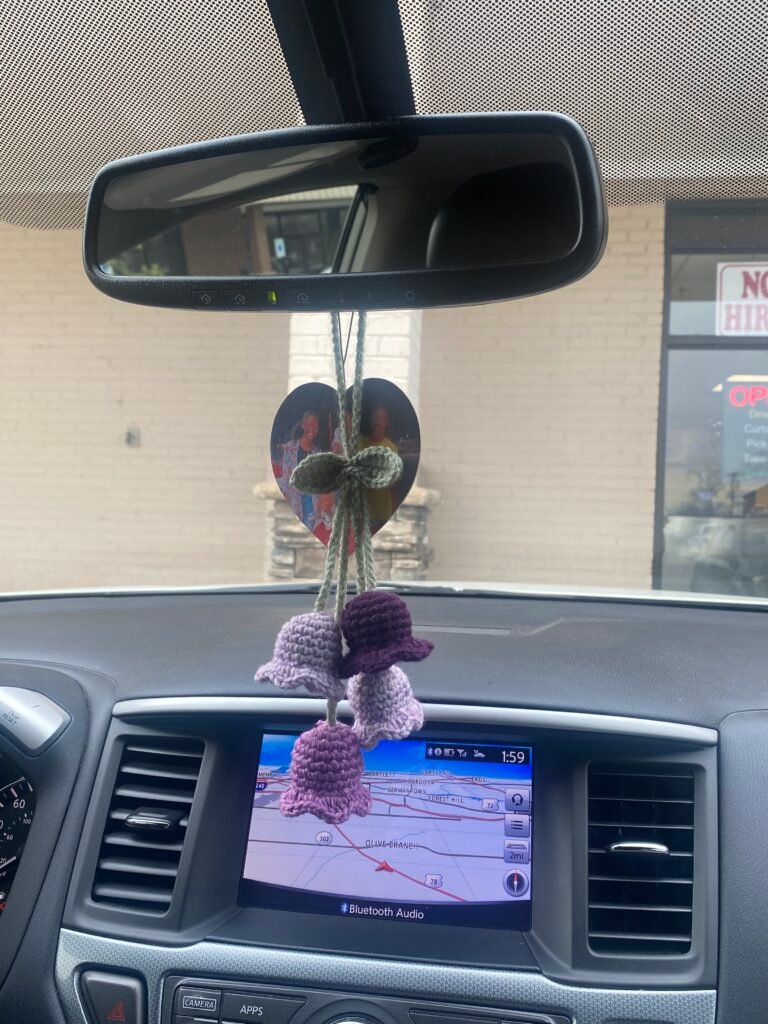 Crochet flower hanger